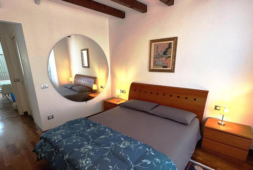 San Marco 14 Sunny And Bright Apartment Milan Bagian luar foto