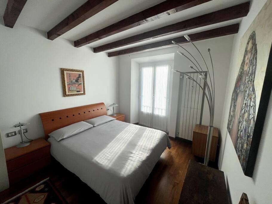 San Marco 14 Sunny And Bright Apartment Milan Bagian luar foto